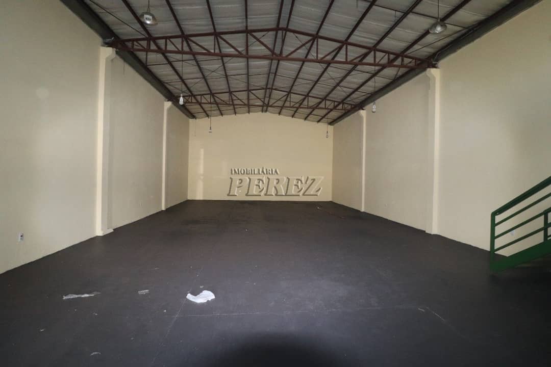 Barracão para alugar no Burle Max, região sul de Londrina. - Foto 1