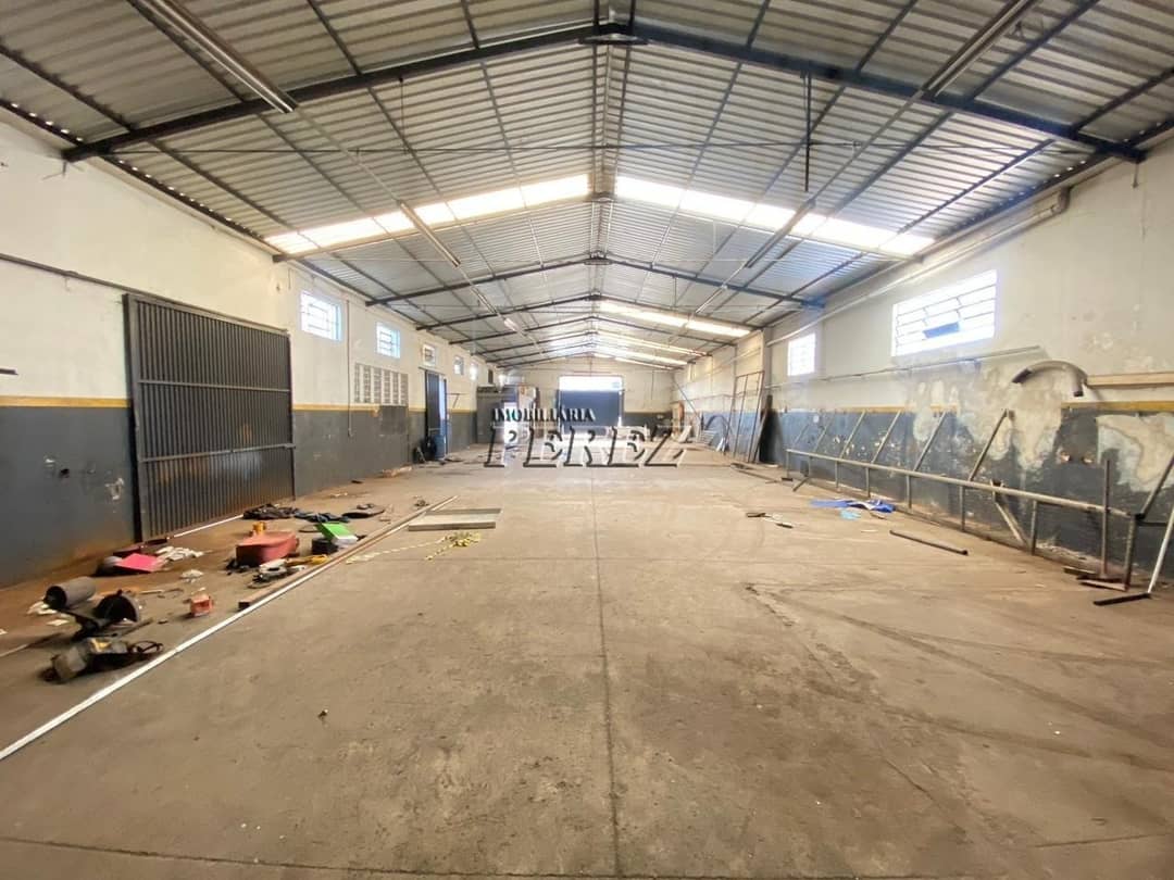 Galpão Comercial a venda com 427m² - Estrutura completa para negócios em Londrina! - Foto 0