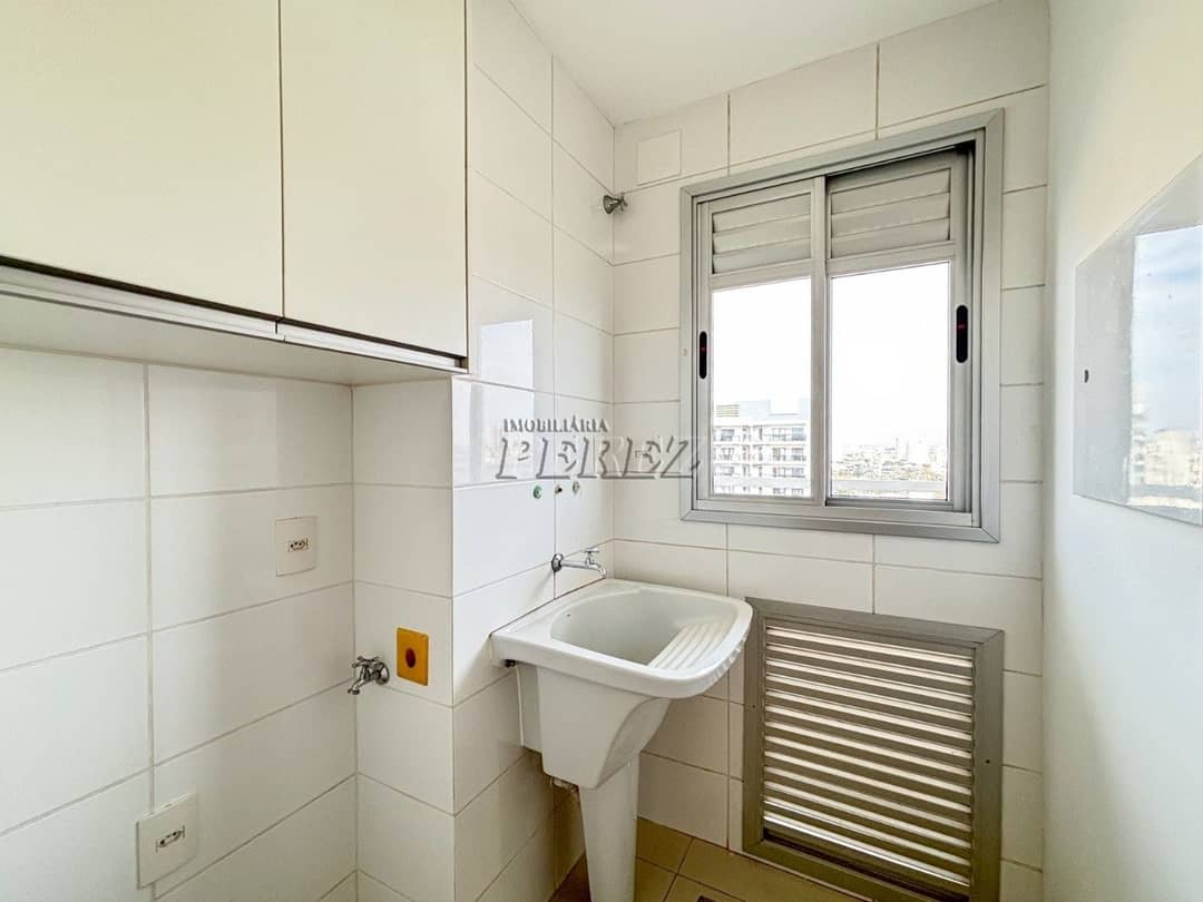 Apartamento para alugar no Edifício Verano, no centro de Londrina. - Foto 3