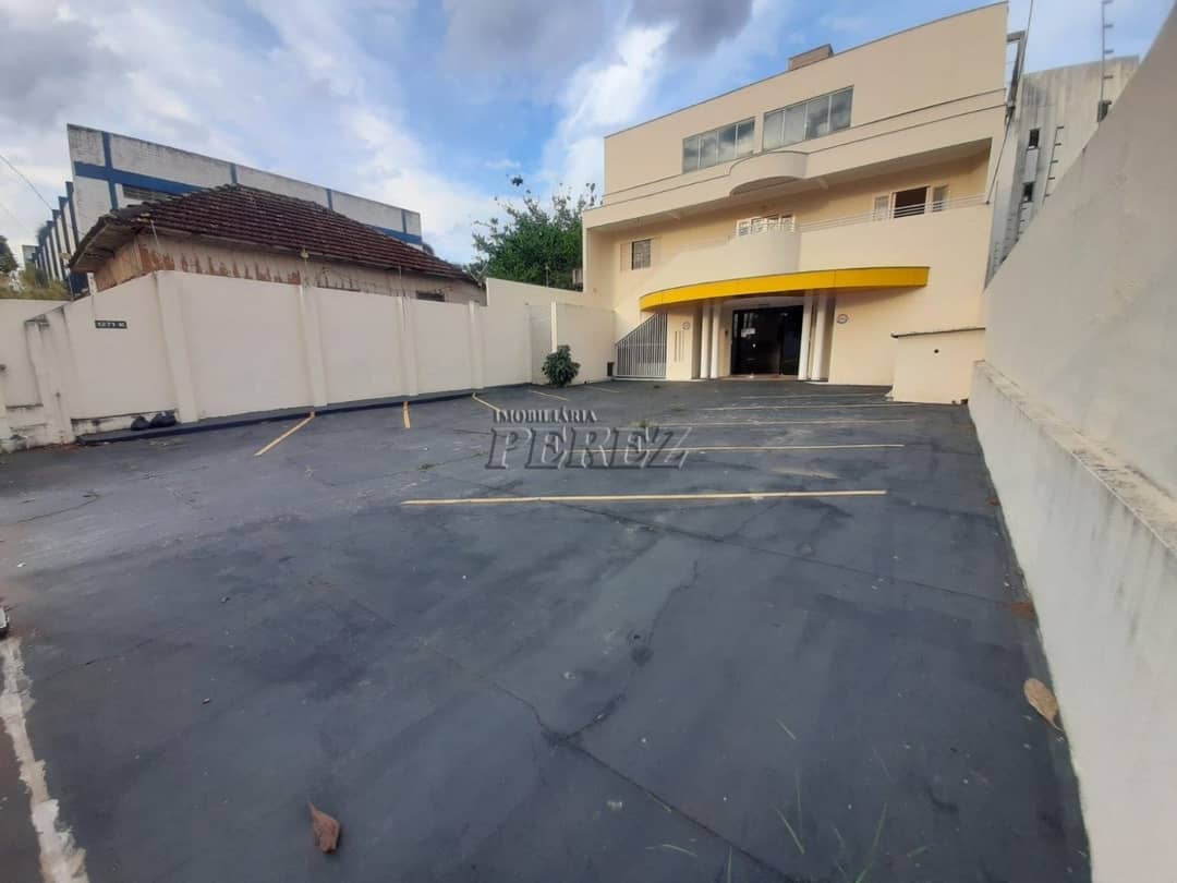 Imóvel comercial para alugar no centro de Londrina, Rua Professor João Cândido - Foto 2