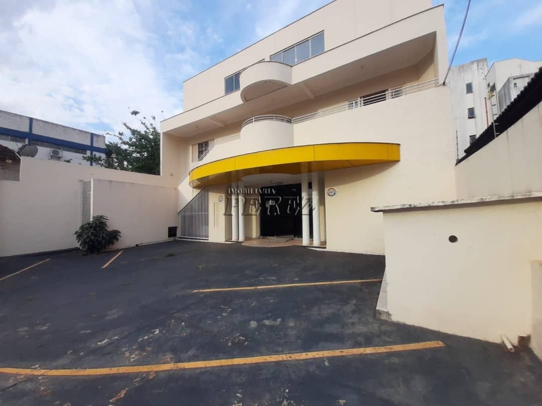 Imóvel comercial para alugar no centro de Londrina, Rua Professor João Cândido - Foto 3