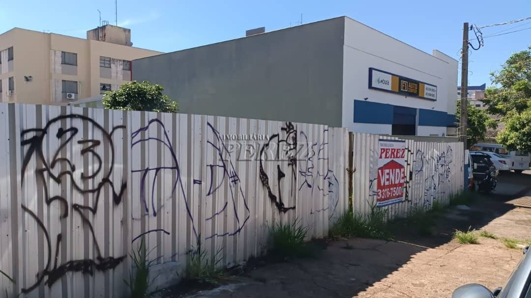 Terreno à Venda na Av. Duque de Caxias no centro de Londrina - Foto 0