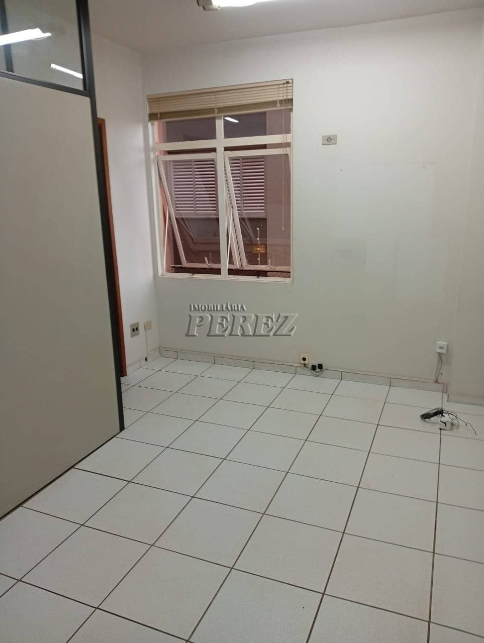 Sala Comercial à Venda no Centro de Londrina - 3 Pavimentos em Localização Privilegiada! - Foto 4