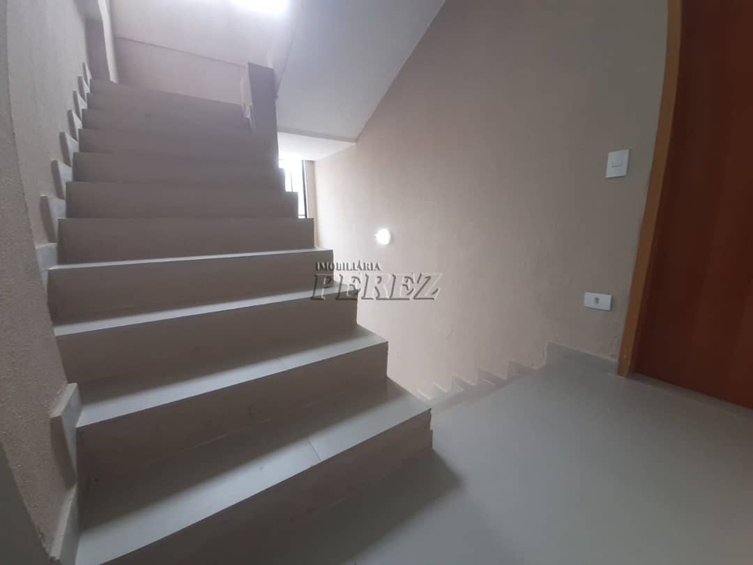 Sala para alugar no Edifício Montese, no centro de Londrina - Foto 2