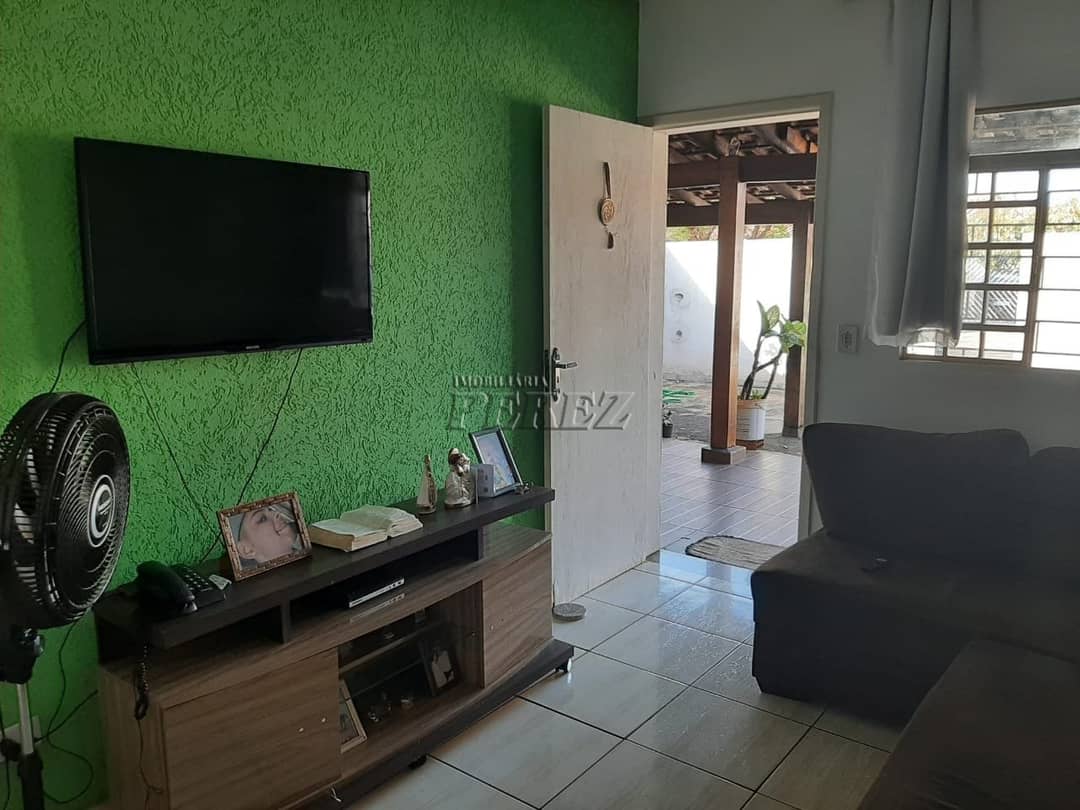 Casa à venda com 2 dormitórios em terreno de 250m² - Londrina - Foto 1