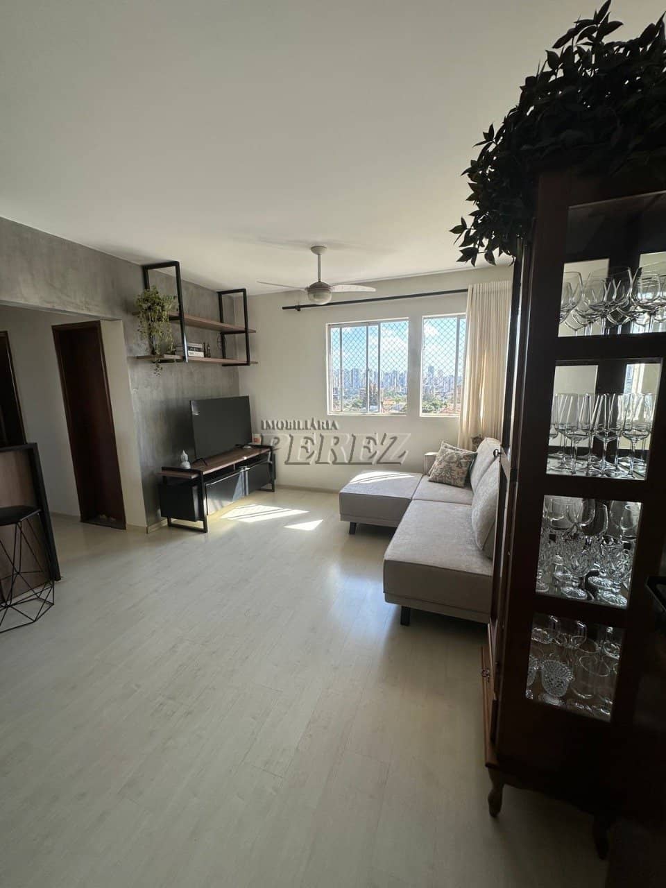 Apartamento à Venda - Conforto e Praticidade para o Seu Dia a Dia em Londrina - Foto 2