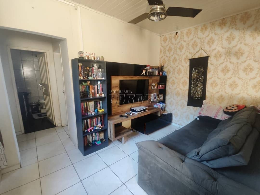 Casa à venda em Londrina - Duas casas no mesmo terreno- Espaço e praticidade para investir ou morar! - Foto 3