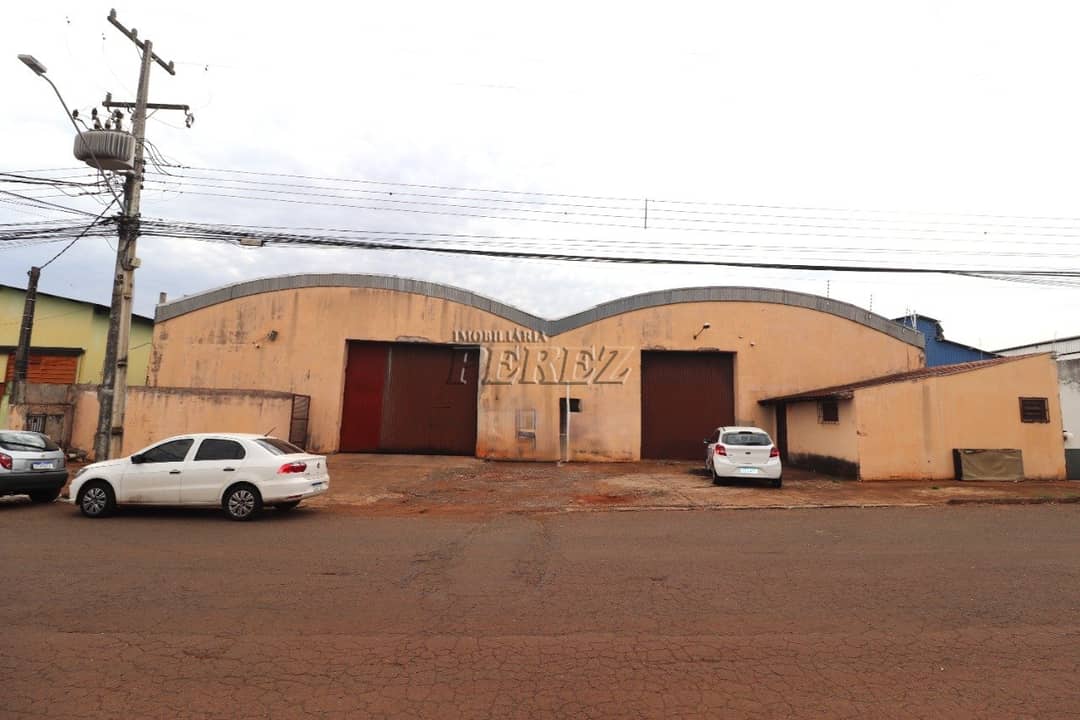 Barracão para alugar no Cilo 3, região oeste de Londrina - Foto 0