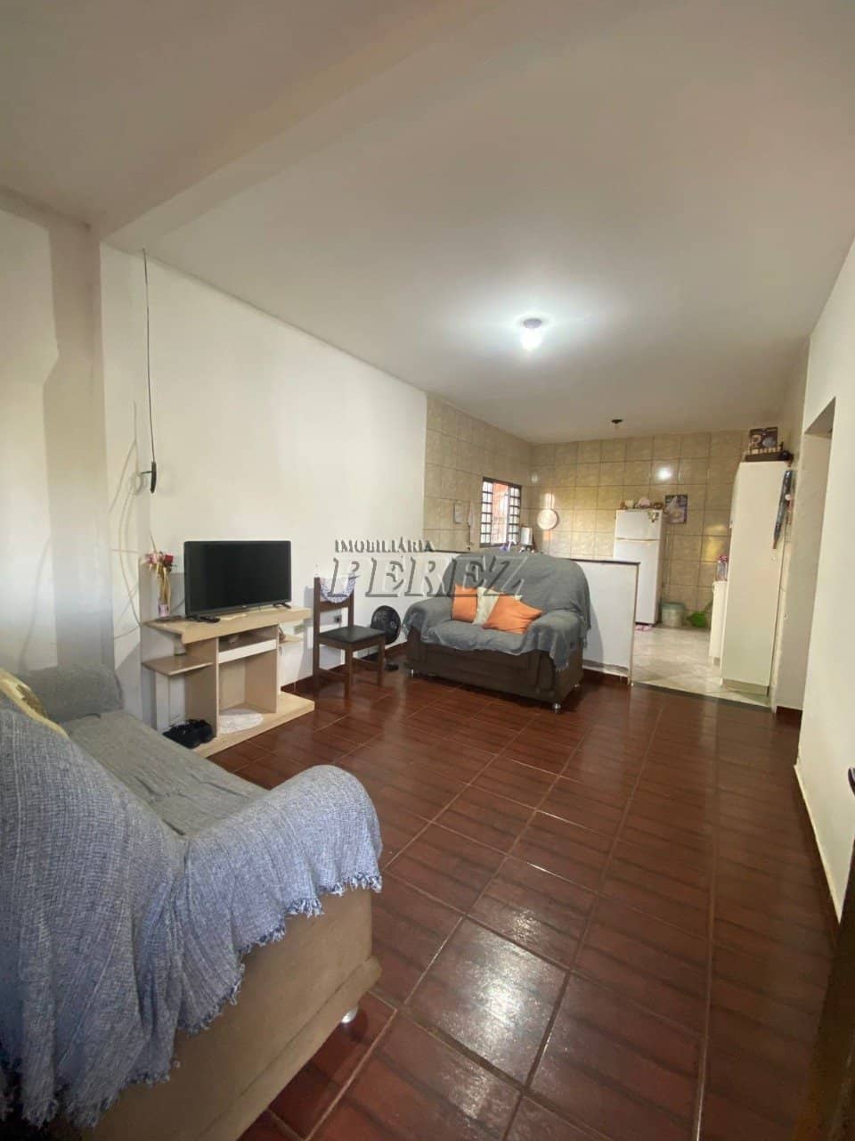 Casa à Venda na Zona Norte de Londrina - 3 Quartos em Terreno de 320m² - Foto 3