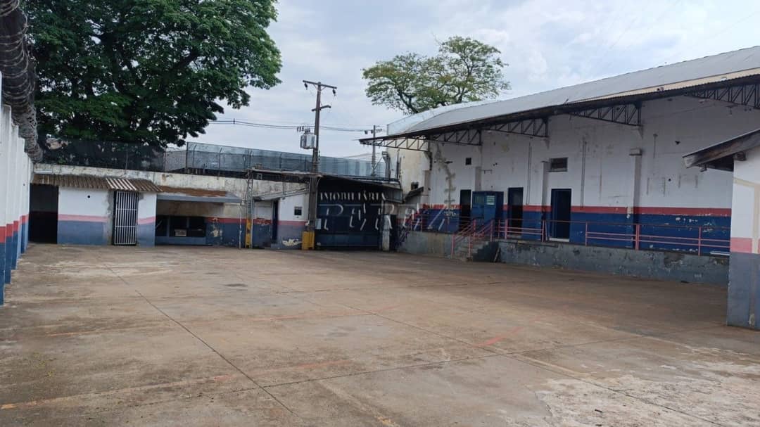 Barracão para alugar no centro de Londrina - Vila Casoni - Foto 0