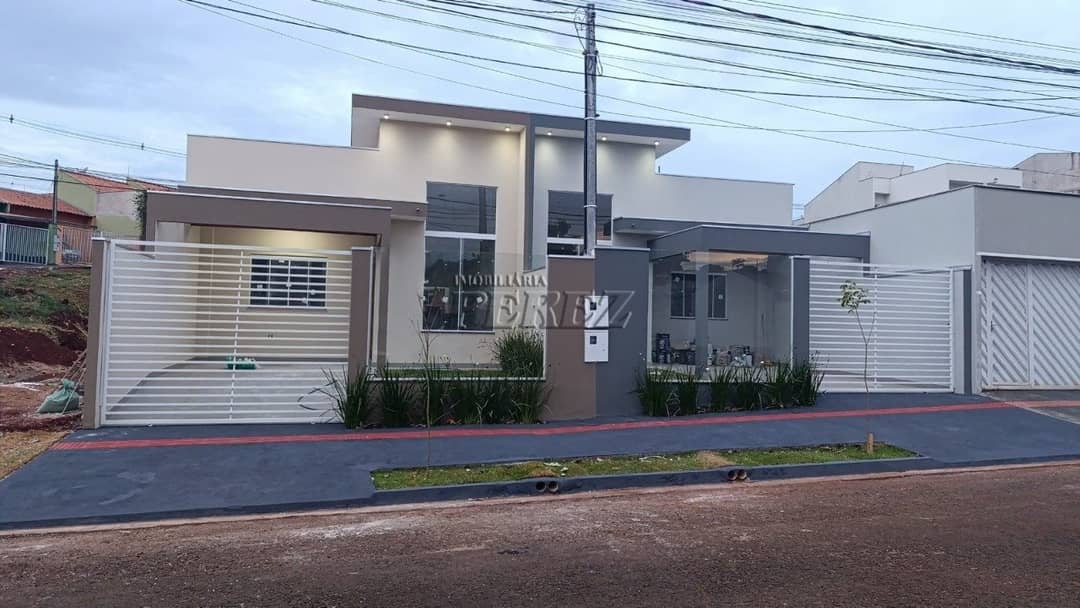 As oportunidades como esta não aparecem todos os dias! Uma casa novinha, com alto padrão de acabamento e pronta pra receber a sua família em um dos co - Foto 0