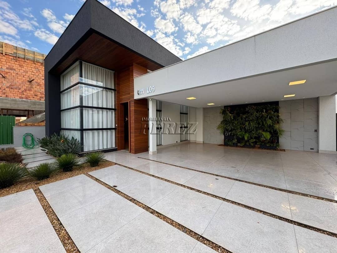 Sobrado à venda, mobiliada de alto padrão no Condomínio Sun Lake - 4 suítes e espaço gourmet completo! - Foto 2