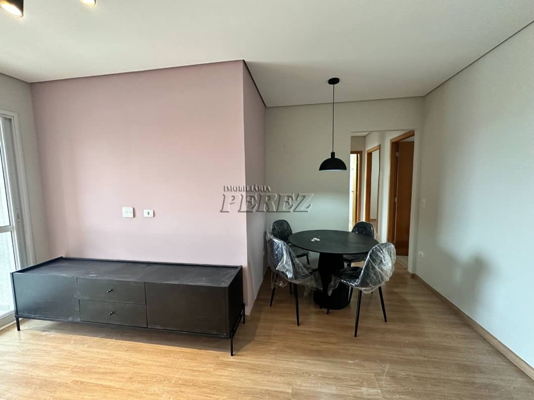 Apartamento mobiliado para alugar no Edifício Cantares, região central de Londrina - Foto 1
