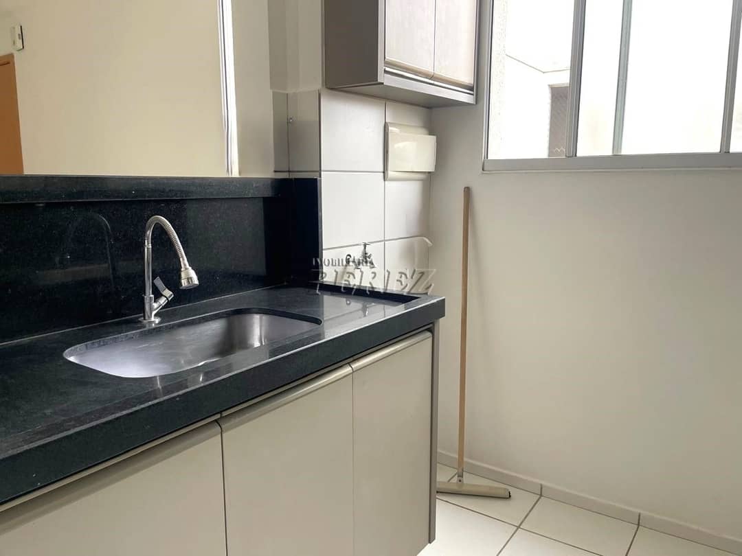 Apartamento à venda no Spazio Londres, Londrina - Foto 2