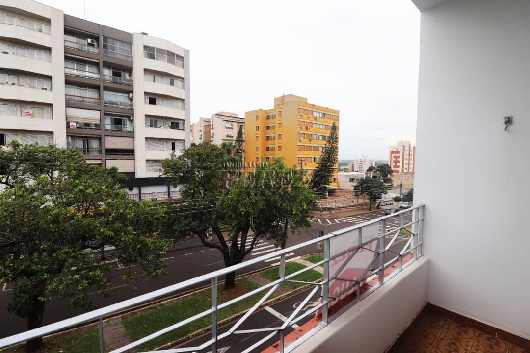 Apartamento para alugar na Av Duque de Caxias no centro de Londrina - Foto 4
