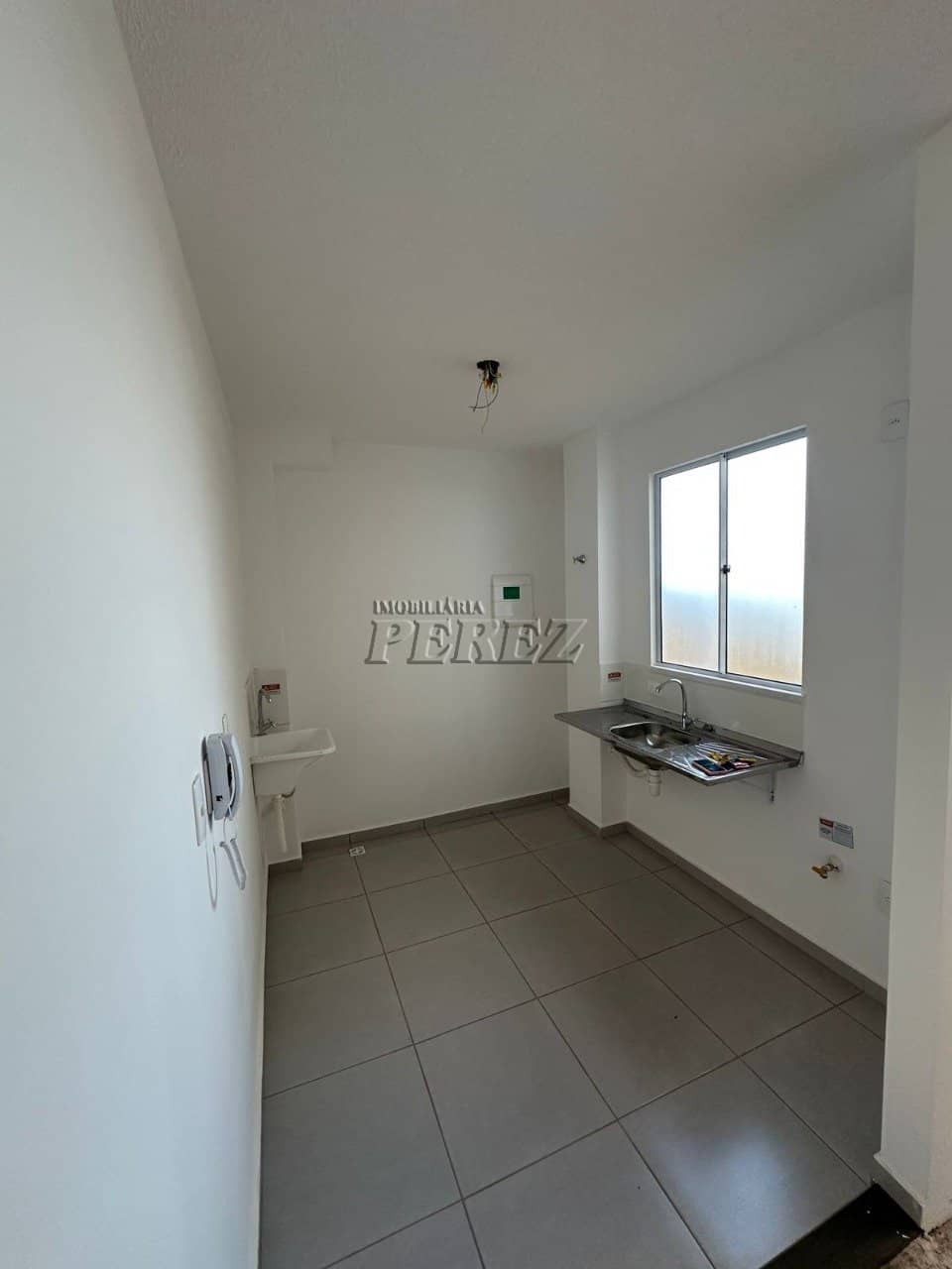 Apartamento à venda no Residencial Lake da Vinci na região leste de Londrina - Foto 3