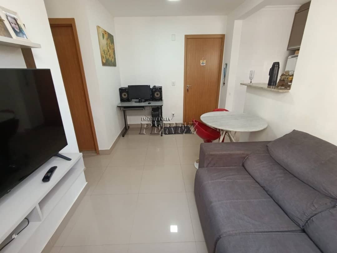 Apartamento à venda no Condomínio Lagoa Dourada na região leste de Londrina - Foto 1