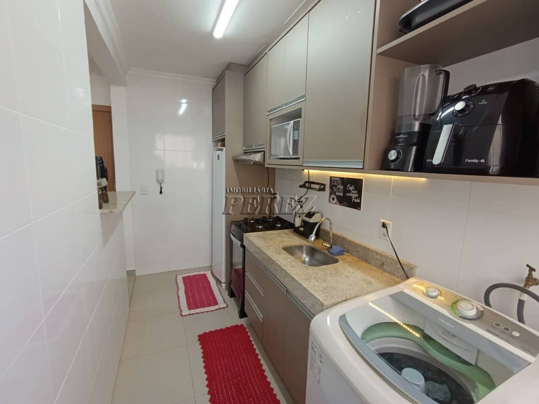 Apartamento à venda no Condomínio Lagoa Dourada na região leste de Londrina - Foto 3