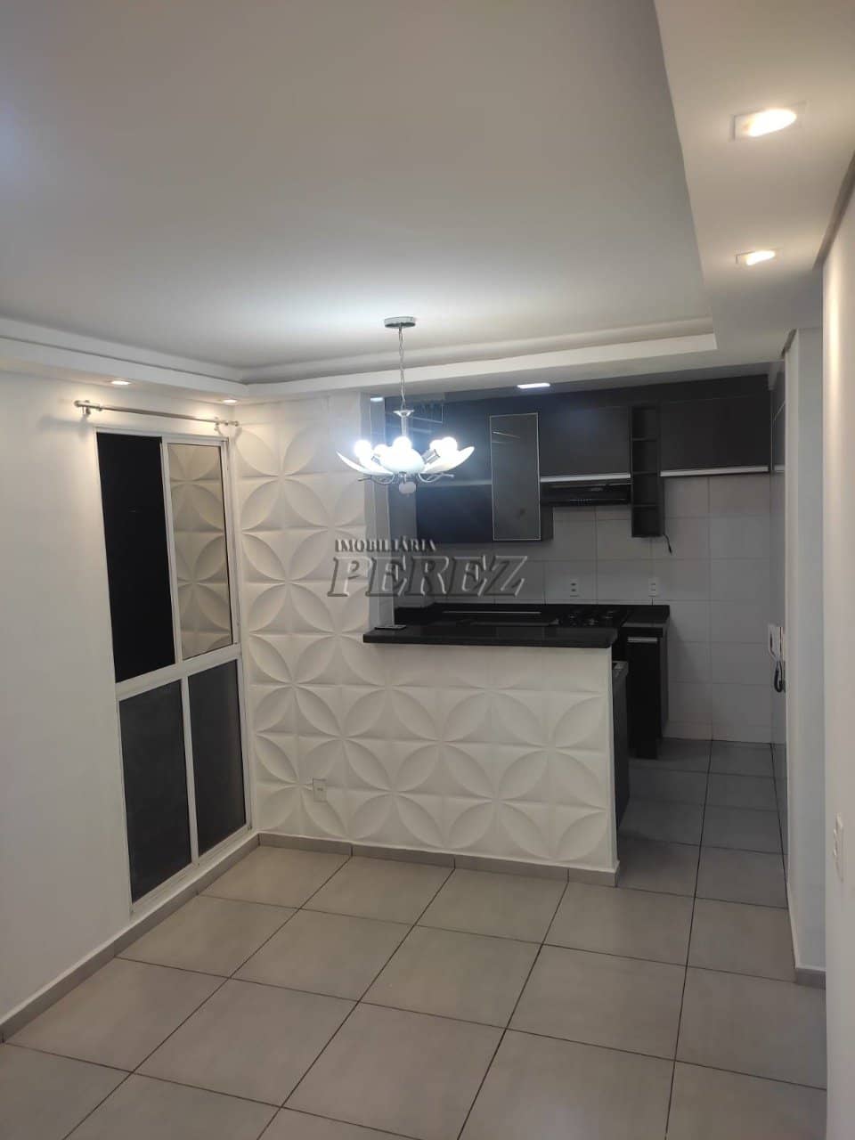 Apartamento à venda no Condomínio Lagoa Santa na região leste de Londrina - Foto 1
