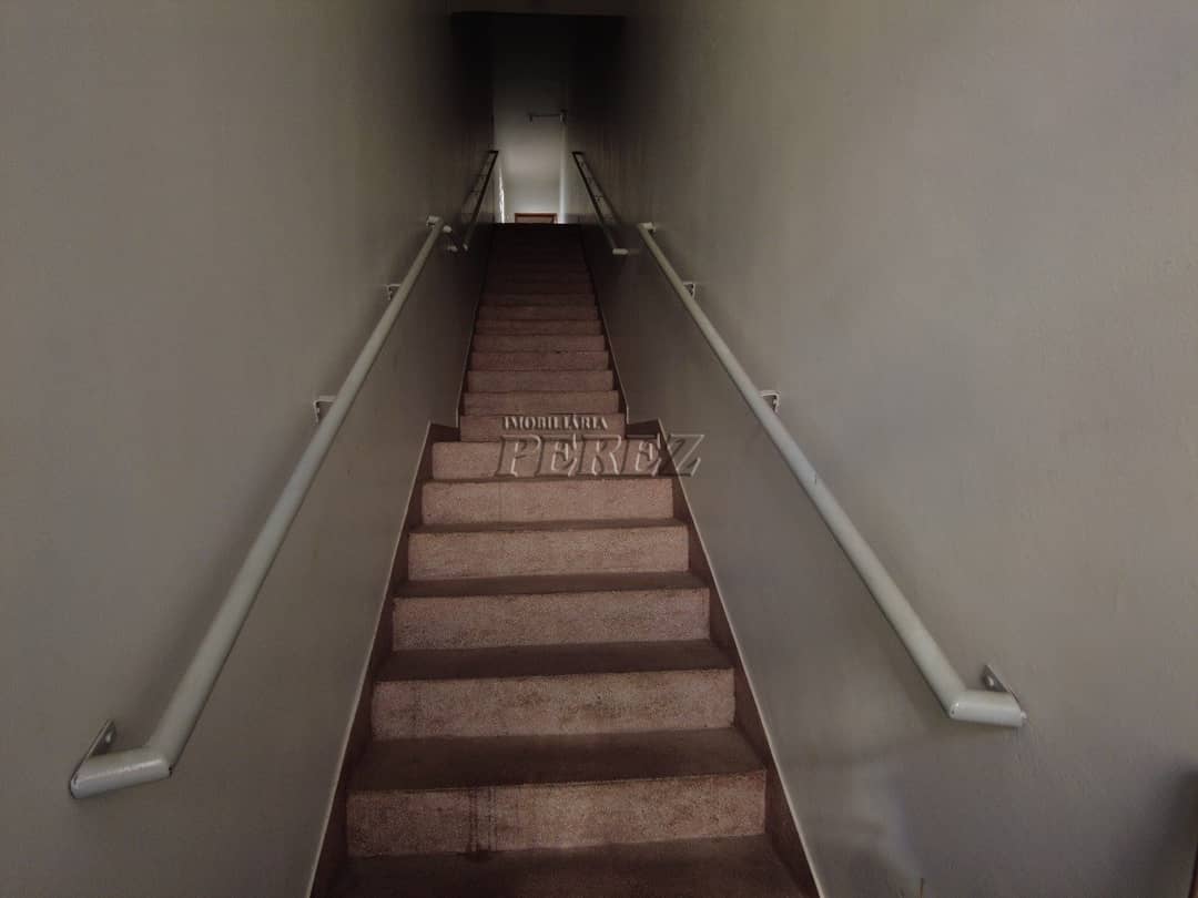 Apartamento Amplo na Região Central de Londrina - Foto 1