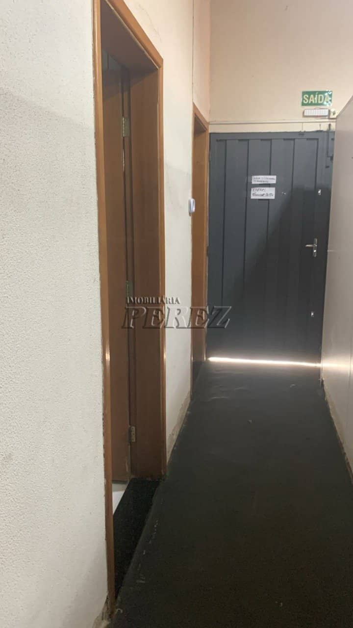 Galpão à venda na Rua Bahia, centro de Londrina - Foto 4