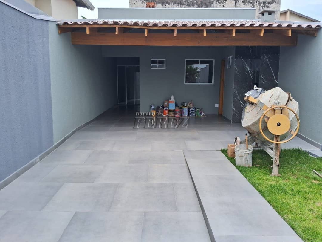 Casa à venda no Jardim Colúmbia na região oeste de Londrina - Foto 1