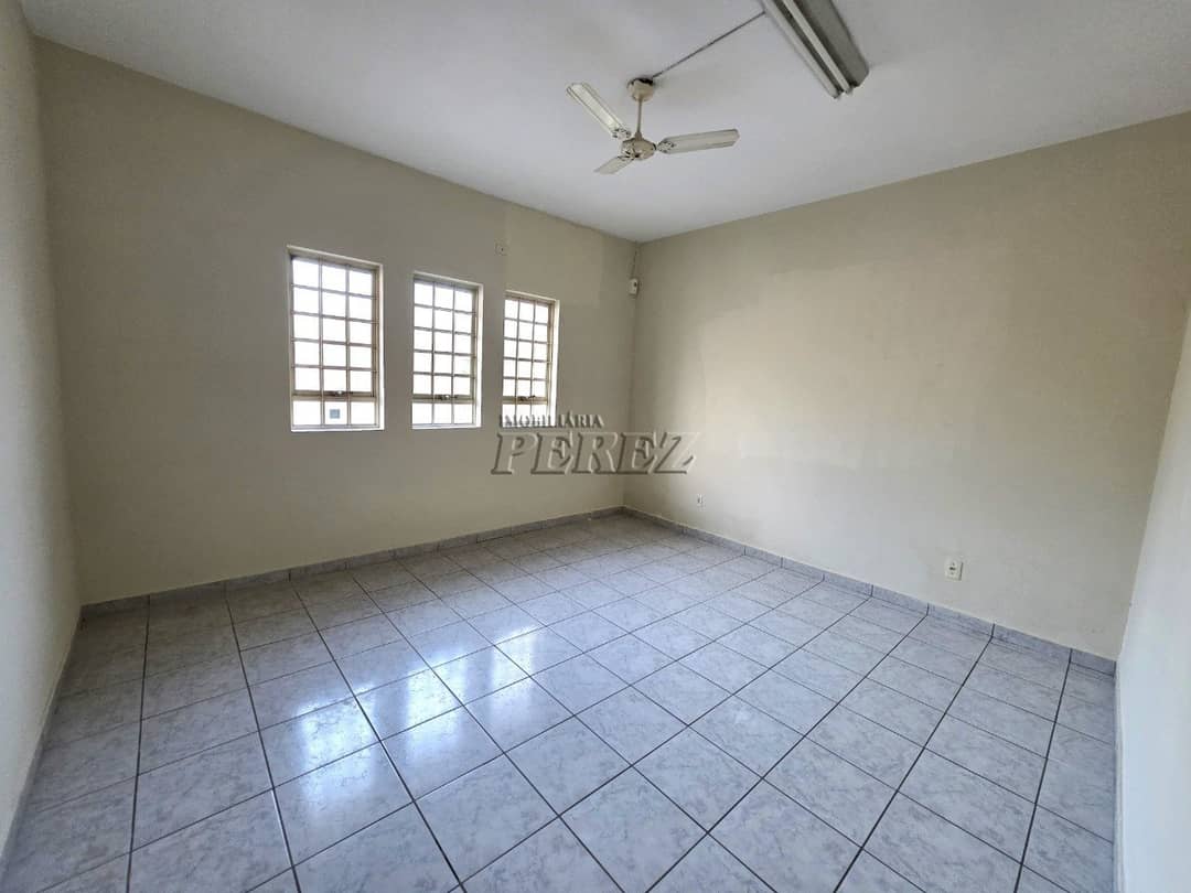 Imóvel comercial para alugar na Rua Espírito Santo no centro de Londrina - Foto 2