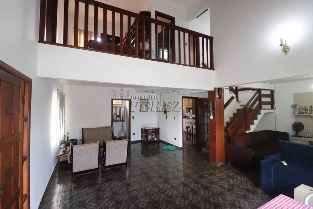 Sobrado, de 5 quartos para alugar no Aeroporto - Londrina/PR - Foto 3