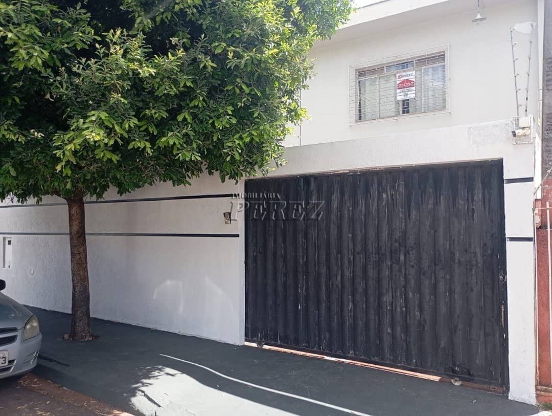 Casa à venda e locação no Jardim Londrilar região central de Londrina - Rua Moreira Cabral - Foto 0