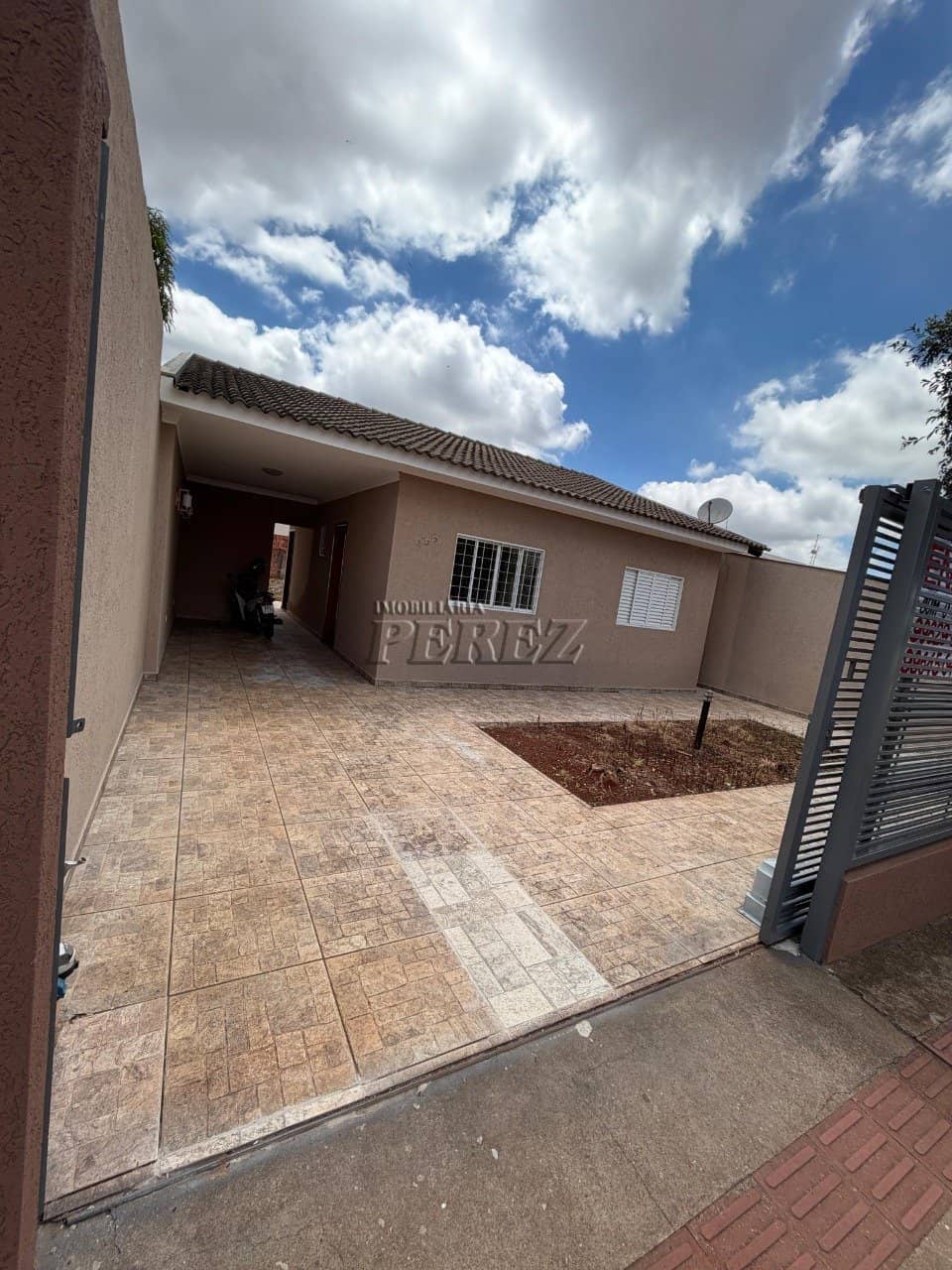 Casa à venda no Santiago na região oeste de Londrina - Foto 2