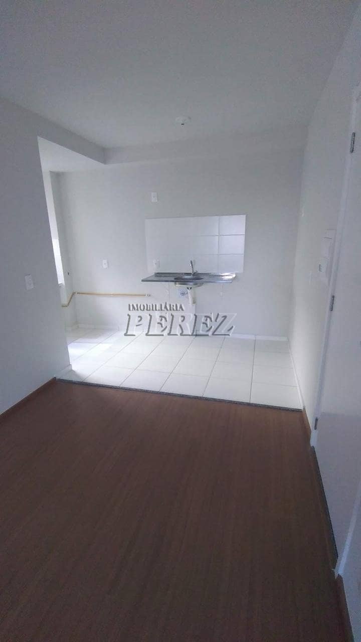 Apartamento para alugar no Solar Di Lucca no Colinas - Região oeste de Londrina - Foto 1