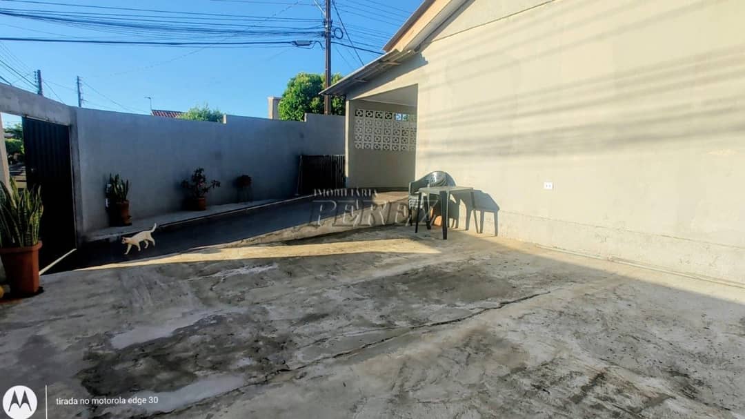 Casa à venda e locação no Ernani Moura Lima na região leste de Londrina - Foto 3