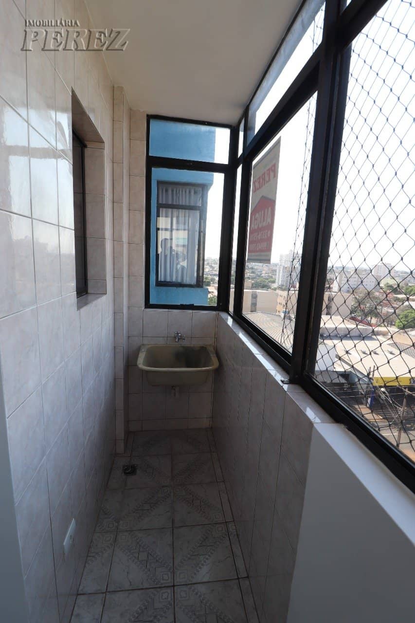 Apartamento no Brasil, de 1 quarto à venda no Centro - Londrina/PR - Foto 4