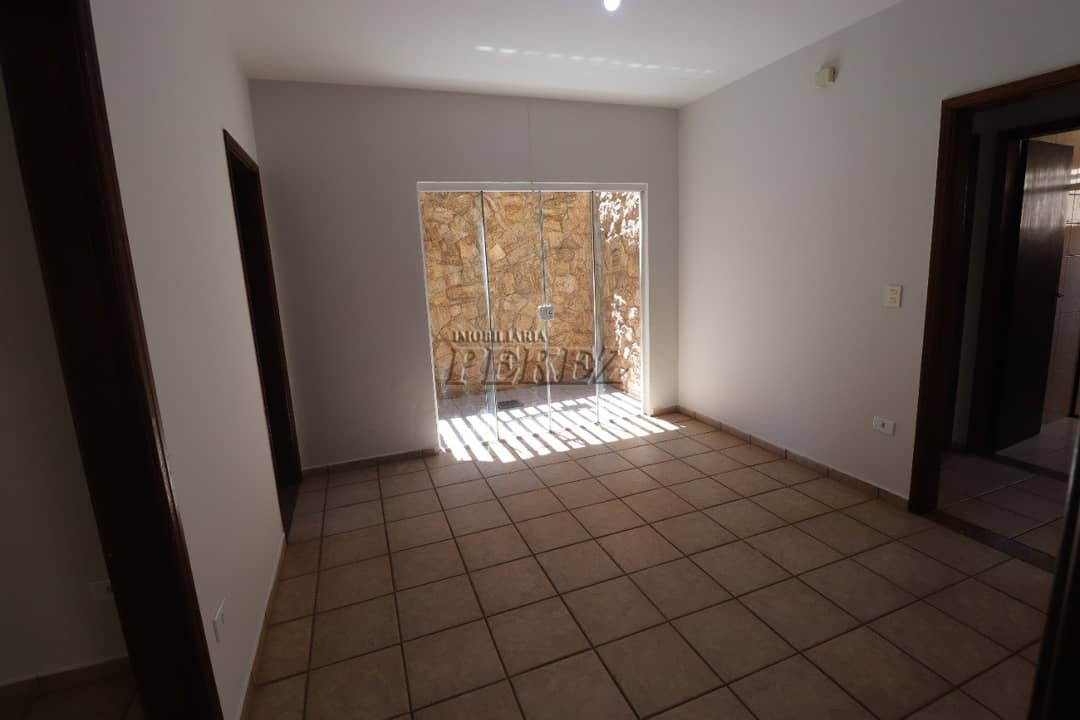 Casa para alugar no Tarumã, região leste de Londrina - Foto 4