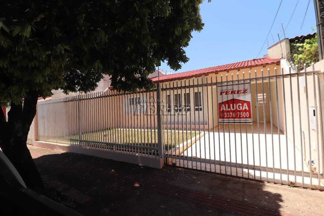 Casa para alugar no Tarumã, região leste de Londrina - Foto 0