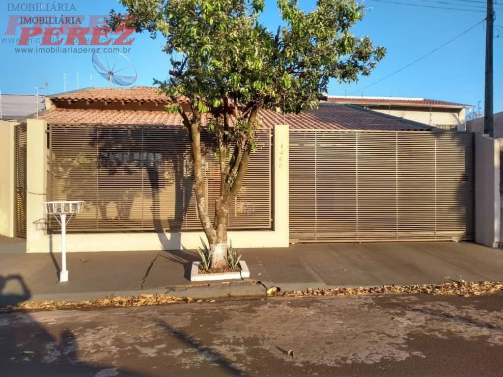 Casa, de 3 quartos, 155 m² à venda no Loris Sahyun - Londrina/PR - Foto 0