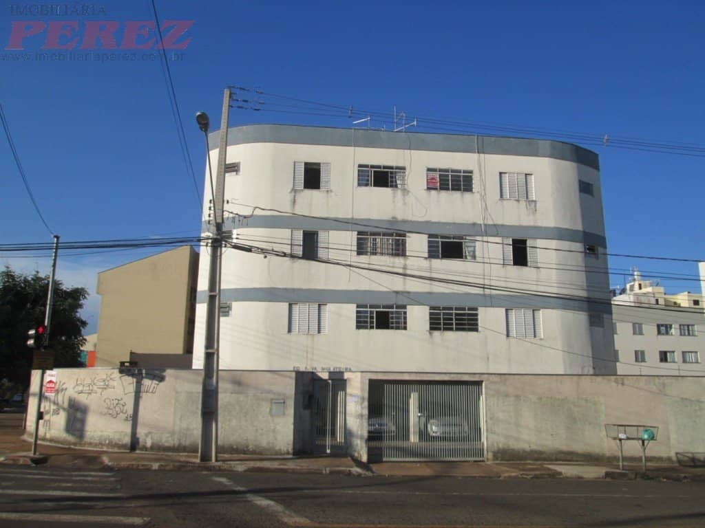 Apartamento no Ed. Nova Inglaterra, de 3 quartos à venda no Vilas Boas - Londrina/PR - Foto 0