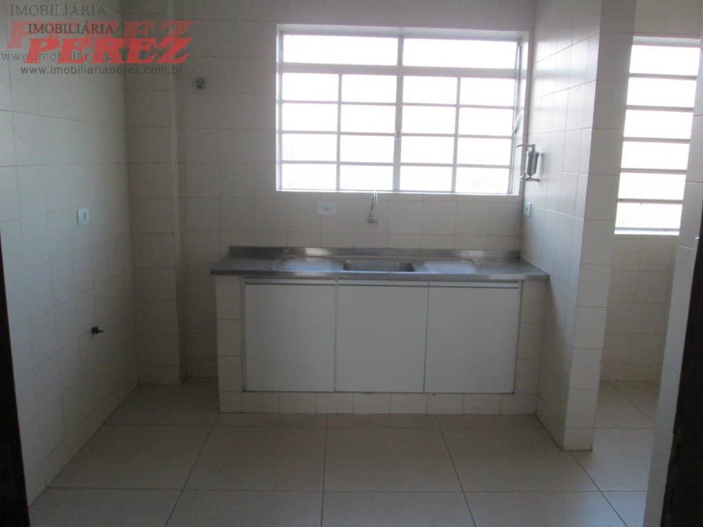 Apartamento no Ed. Nova Inglaterra, de 3 quartos à venda no Vilas Boas - Londrina/PR - Foto 4