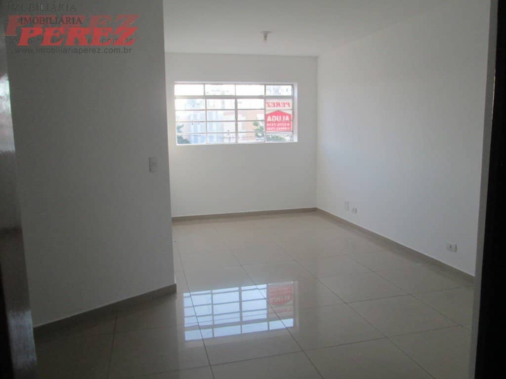 Apartamento no Ed. Nova Inglaterra, de 3 quartos à venda no Vilas Boas - Londrina/PR - Foto 1
