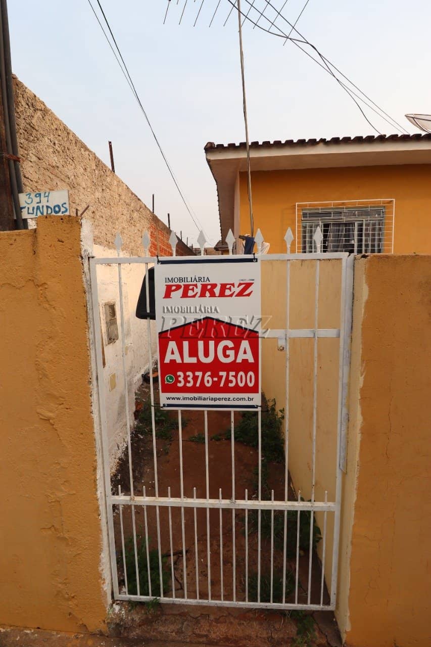 Casa de fundos para alugar na região leste de Londrina, bairro Morumbi. - Foto 0