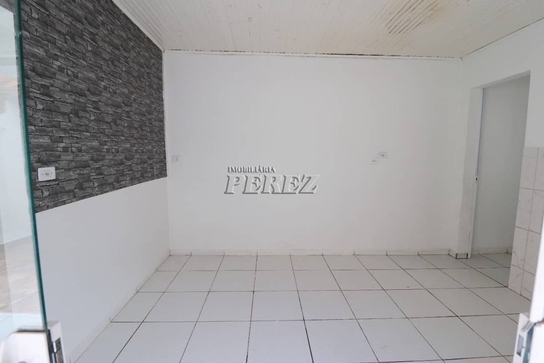 Casa, de 1 quarto para alugar no Cafezal 1 - Londrina/PR - Foto 2