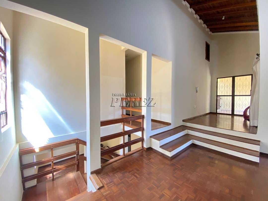 Casa, de 4 quartos, 325.26 m² para alugar no Monte Carlo - Londrina/PR - Foto 3