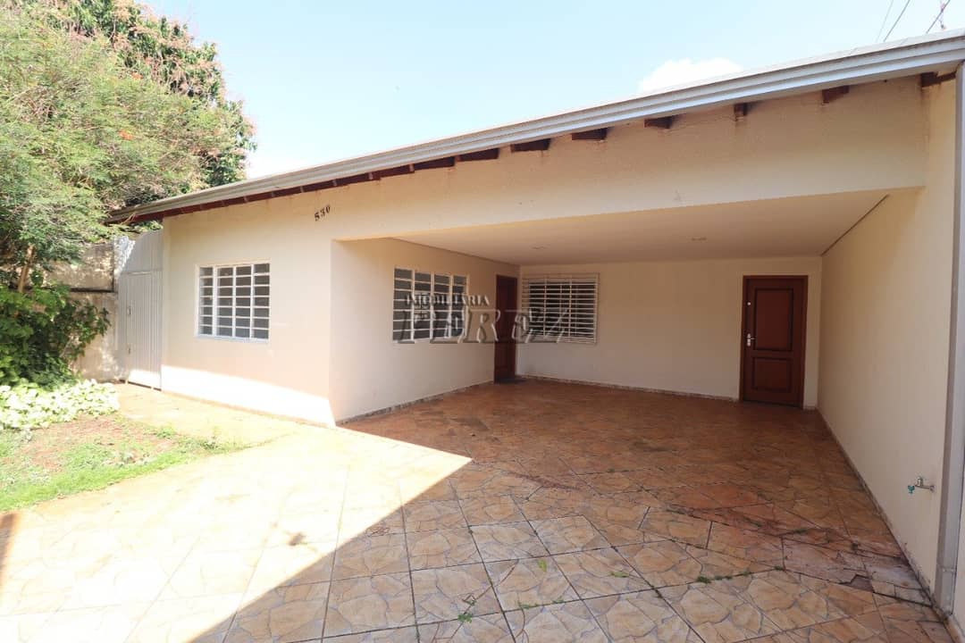 Casa para alugar no San Izidro, região leste de Londrina. - Foto 1