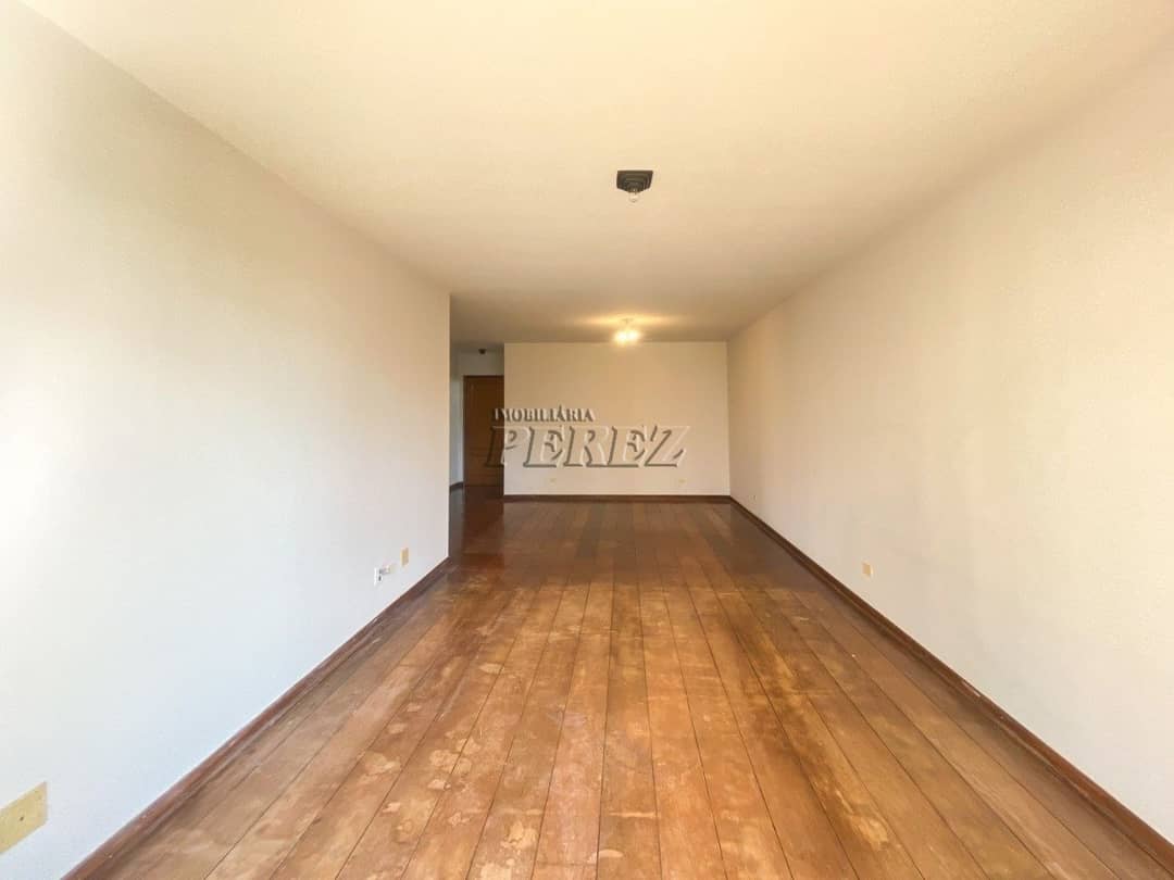 Apartamento à venda no Edifício Giardini na região central de Londrina - Foto 4