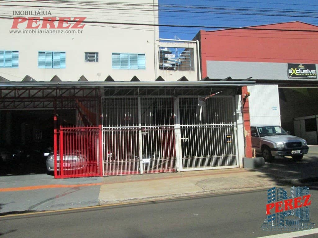 Casa, de 4 quartos, 555 m² à venda no Centro - Londrina/PR - Foto 1