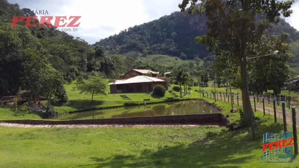 Imóveis Rurais no Condominio Vale Do Tibagi, de 3 quartos, 28000 m² à venda no Vale Do Tibagi - Londrina/PR - Foto 0