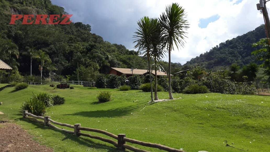 Imóveis Rurais no Condominio Vale Do Tibagi, de 3 quartos, 28000 m² à venda no Vale Do Tibagi - Londrina/PR - Foto 1