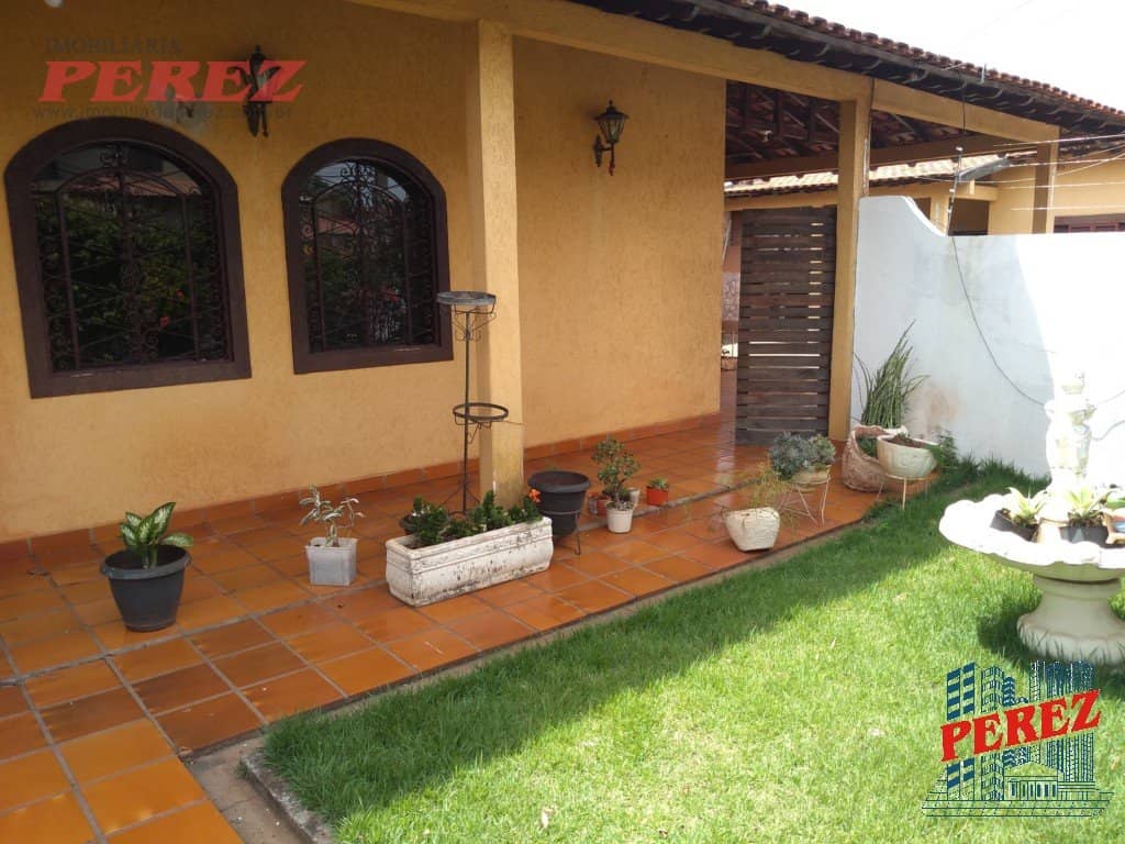 Casa, de 3 quartos, 193.1 m² à venda no Centro - Londrina/PR - Foto 2