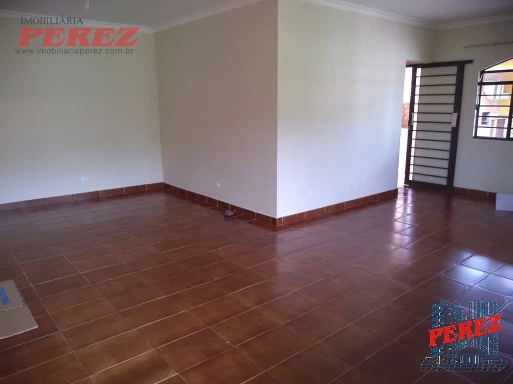 Casa, de 3 quartos, 193.1 m² à venda no Centro - Londrina/PR - Foto 4