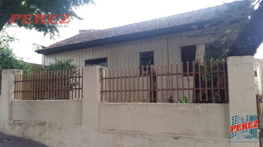 Casa, de 2 quartos para alugar no Centro - Londrina/PR - Foto 0